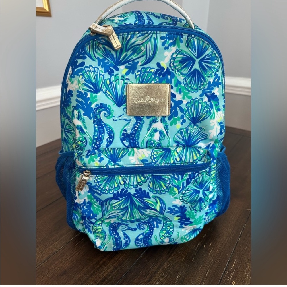 LOOKING FOR Seeing Double Bahia backpack and hat